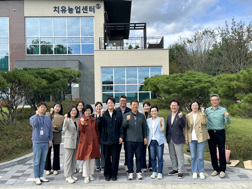 시흥시의회 교육복지위원회 15일 충청북도농업기술원 치유농업센터 벤치마킹