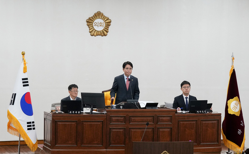 금광연 하남시의회 의장 24일 제343회 임시회 제3차 본회의 주재