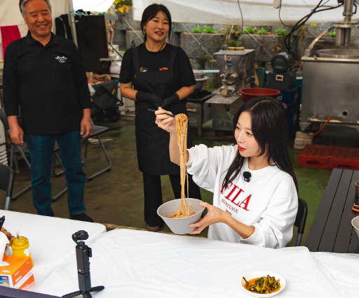 춘천막국수닭갈비축제 찾은 쯔양
