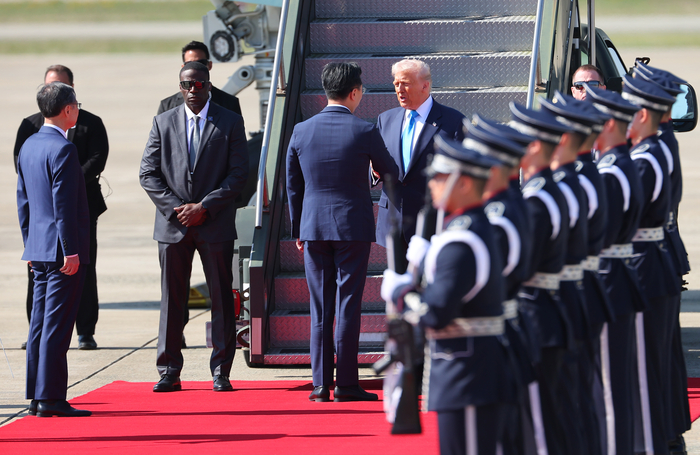 APEC 트럼프 미국 대통령 한국 도착