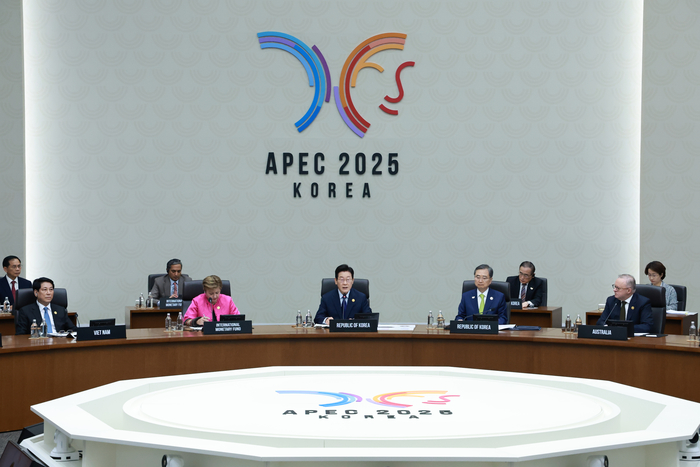 APEC 세션1 이재명 대통령 주재