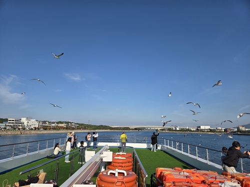 김포시 6.25전쟁 이후 70년 만에 10월25일 김포여객터미널에서 대명항까지 여객선 운항