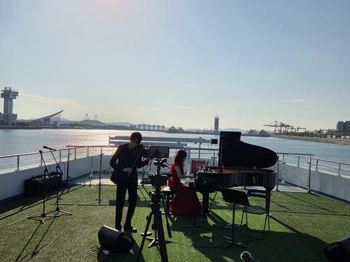 김포시 6.25전쟁 이후 70년 만에 10월25일 김포여객터미널에서 대명항까지 여객선 운항