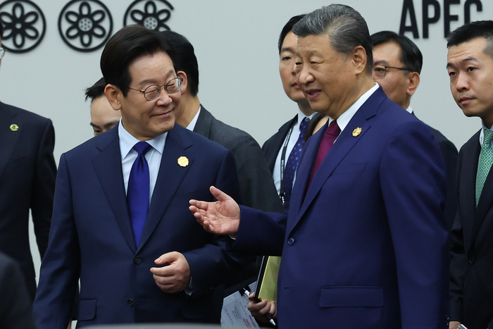 APEC 세션1 이재명 대통령 시진핑 주석 대화
