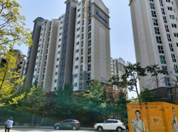 끝나지 않는 10년 분양전환 임대주택 갈등···서민한텐 ‘그림의 떡’