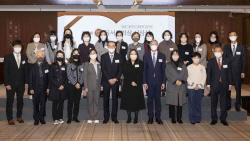 동서식품, 문화·예술로