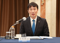 이복현 금감원장, 기업 구조개선에 사모펀드 역할 당부