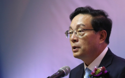 우리금융 차기 회장 누가 될까...내부 이원덕 VS 외부 ‘경합’