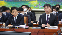 금융당국 수장들 "은행 과점 체제…경쟁 촉진시키겠다"