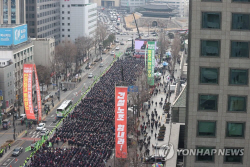 “나라의 통치자가 ‘건폭’이라니”…尹대통령 신조어 일파만파