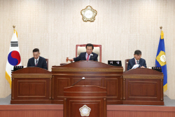 청송군의회, 제266회 정례회 폐회...‘14건 안건 심의·의결’