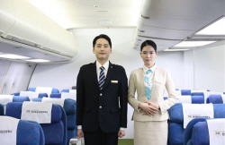외국 항공사 한국인 승무원, 한류열풍으로 인기 높아…