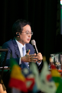 김동연, "기후변화는 미래가 아니라 현실...적극 대응해야!"