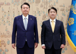 새 수장 맞은 방통위…공영방송·포털 개혁 추진할 듯