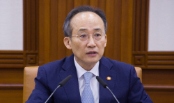 추경호 부총리 "유류세 인하·경유 보조금 연말까지 연장"
