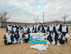 바임글로벌, 임직원 플로깅 캠페인 ‘겟 그린 윗 미’ 실시