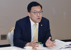 기재차관 “농수산물 납품단가 지원 확대…석유류 ‘꼼수인상’ 점검”