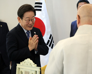 李 대통령 “지나친 분열, 참 걱정”…종교계에 사회 통합 역할 요청