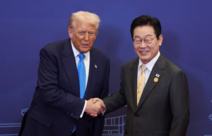 트럼프 “韓 핵추진잠수함 건조 승인”…李대통령 요청 하루만에 발표