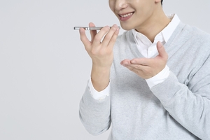 듀오 조사, 여성 64% “AI가 감정 조절·갈등 관리에 도움 줬다”