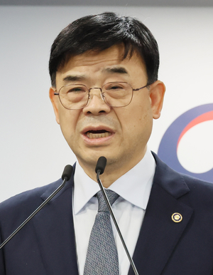 李대통령, ‘갭투자 논란’ 이상경 국토차관 사표 수리