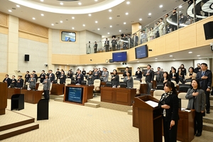 세종시의회 국힘 “절차 무시한 의회 운영”…의장·김현미 직격