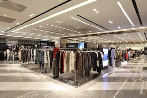 3분기 날았던 백화점 3사…겨울 정기세일로 4분기 ‘뒷심 발휘’