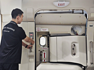 대한항공, 비상구 조작 행위에 ‘무관용 원칙’ 선언…“형사 고발·탑승 거절 불사”