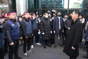 장민영 기업은행장, 취임부터 ‘험로’...내부 결속 등 과제 ‘산적’
