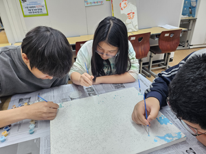 “아이 곁으로 한 걸음 더”…KB금융·보건복지부, 야간 연장돌봄 현장 나서