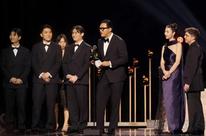 케데헌 ‘골든’, K팝 최초 그래미 수상 “오랜 갈증 해소한 쾌거”