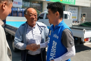 민주 우홍섭 완도군수 후보 “어르신 목욕·이미용비 5만 원으로 인상”