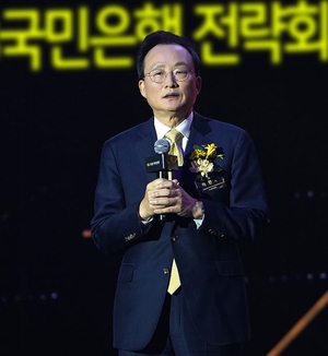 이환주 KB국민은행장, 아직은 먼 ‘2인자’ 굳히기