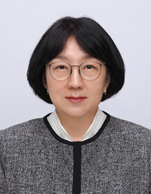 KB국민은행, 신임 사외이사 후보에 정윤경 성균관대 교수 추천
