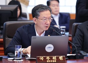 정성호 “오래전부터 사의 전달…더 할 일도 의지도 없다”