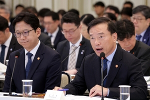 정부, 청소년 SNS 규제 추진…연령 제한·알고리즘 손질하나