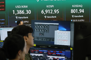 “삼전닉스 올라도 안 산다”…코스피 7000 향해도 투자자들 ‘관망’