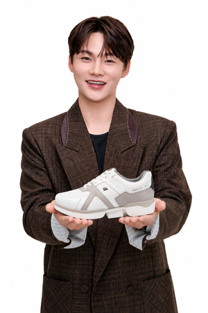 박서진, 슈올즈 광고 모델 재계약…9월·10월 신규 광고 공개