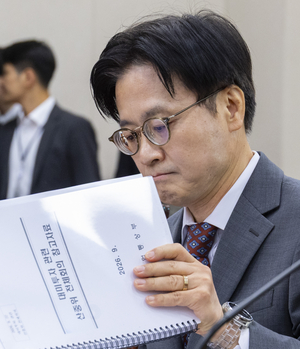대미투자 공식 발표 ‘안갯 속’…“미국 내부절차 진행 중”