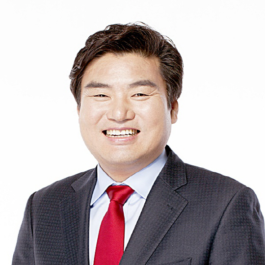 8면-원유철 국회의원(새누리당, 경기 평택 갑)