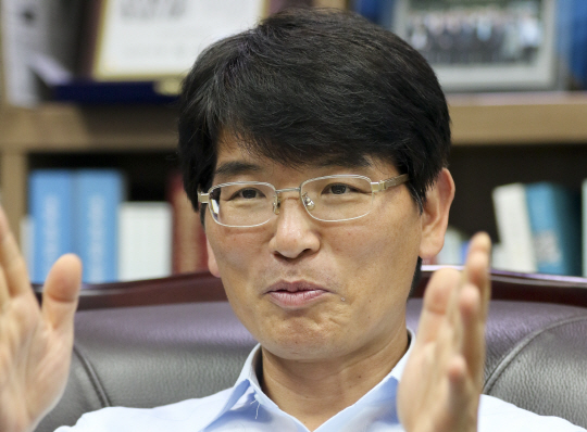 박완주