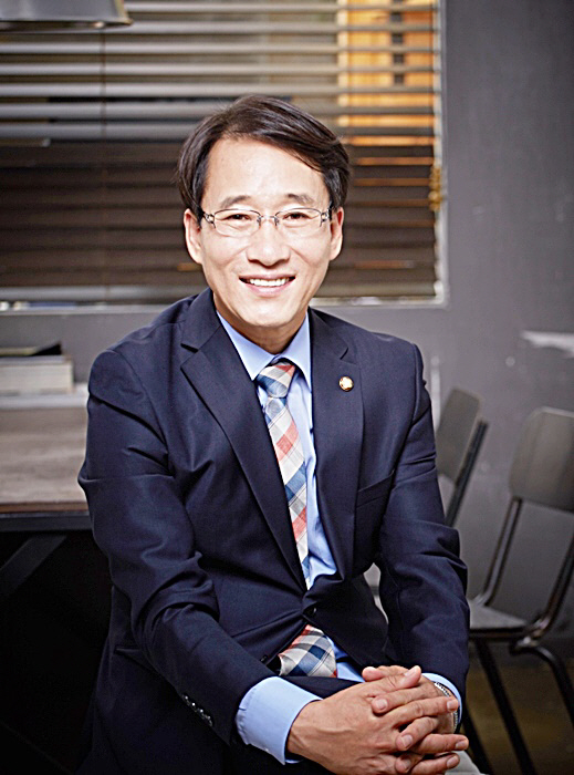 8면-이원욱 을