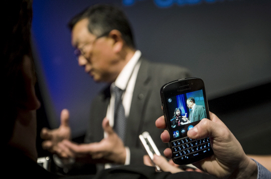 BLACKBERRY-RESULTS/
