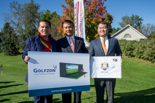 [골프존유원그룹 보도자료]골프존, PGA에 GDR 시스템 기증