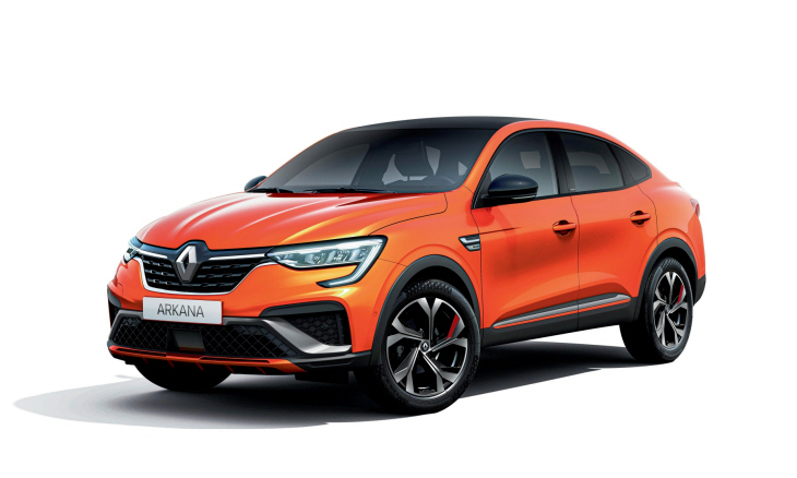 (New Renault ARKANA)