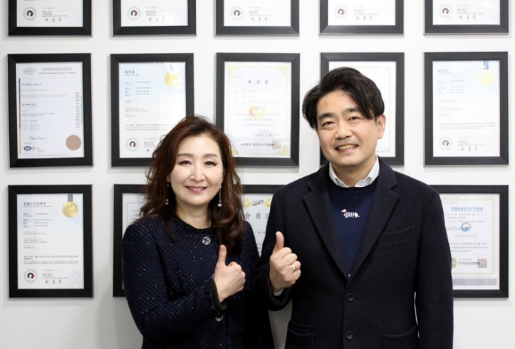 210408_센트온 유정연 대표와 세종대 경영학부 우종필 교수