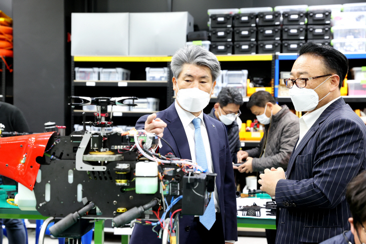 2021041301000625800026331