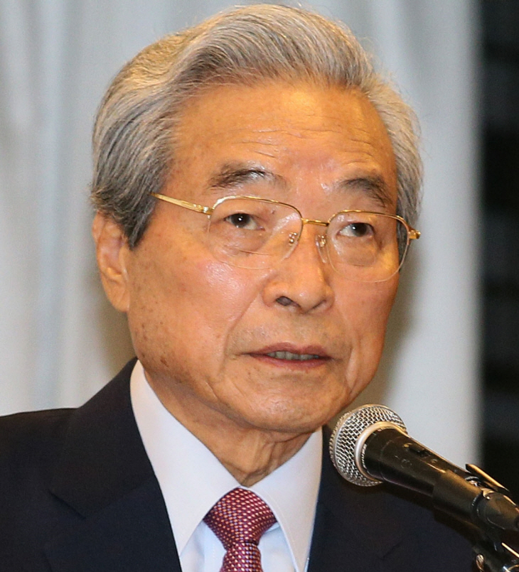 이한동 전 국무총리 별세