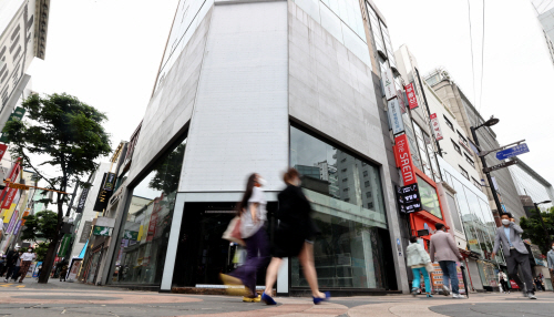 2021052101000917200040511