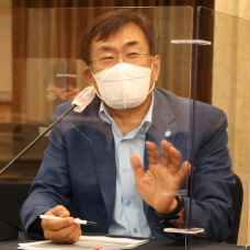주한규